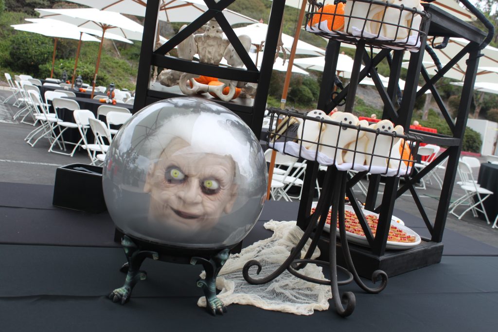 5 Ways to Spookify This Year’s Corporate Halloween Party Feast On This